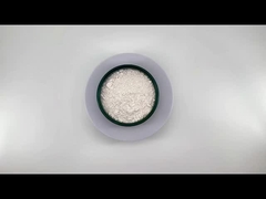 O pirofosfato férrico de grau alimentar é usado como suplemento de ferro em bebidas sólidas e bebidas lácteas